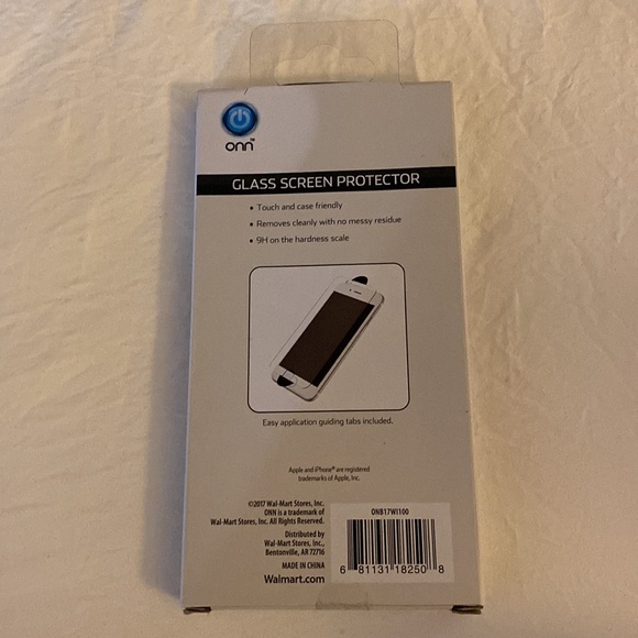 (2) iPhone 7/8 Glass Screen Protectors - Picture 5 of 7